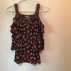 Women’s Off Shoulder Top